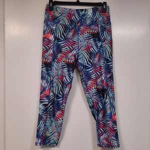 Nine West Active Women's Size Large Multicolor Fern Leaf 22" Inseam
